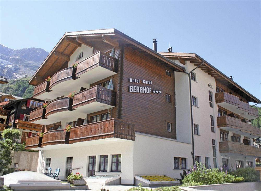 Bed and Breakfast Berghof Garni - The Dom Collection Зас-Фе Экстерьер фото